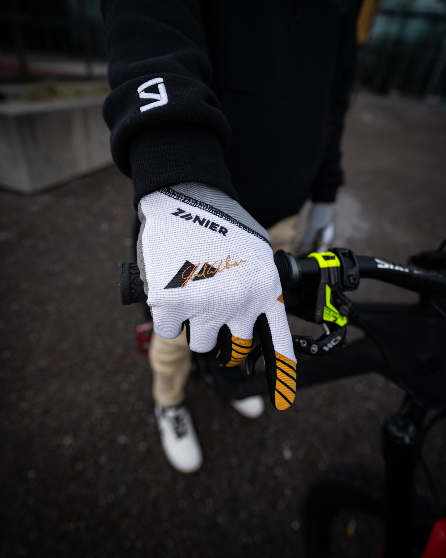 SHREDDER